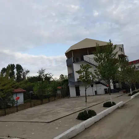 Vila 57 Guest house *